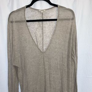 Aritzia Wilfred Long Sleeve V-Neck